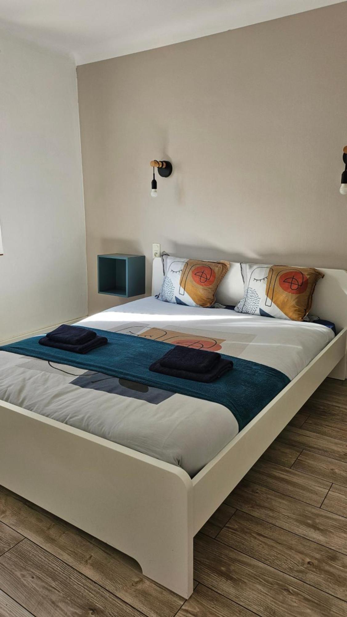 Spacieux Appartement Au Pied De La Cite Medievale Carcassone Kültér fotó